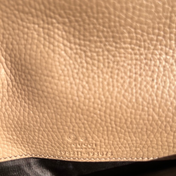 Gucci Camelia Beige Soho Disco Leather Crossbody Bag wallet on chain - Picture 8 of 8